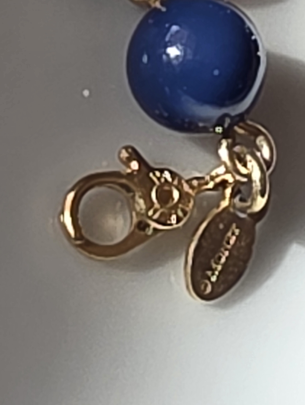 Monet Ceramic-Glass Like Bead Gold tone Linked Neklace - Picture 5 of 7